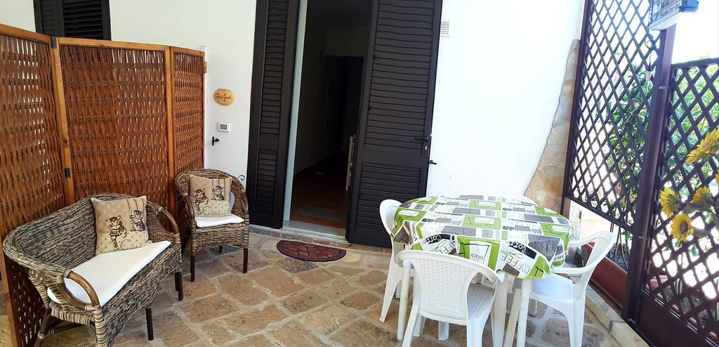 B&B Villa Vittoria มาลเย ภายนอก รูปภาพ
